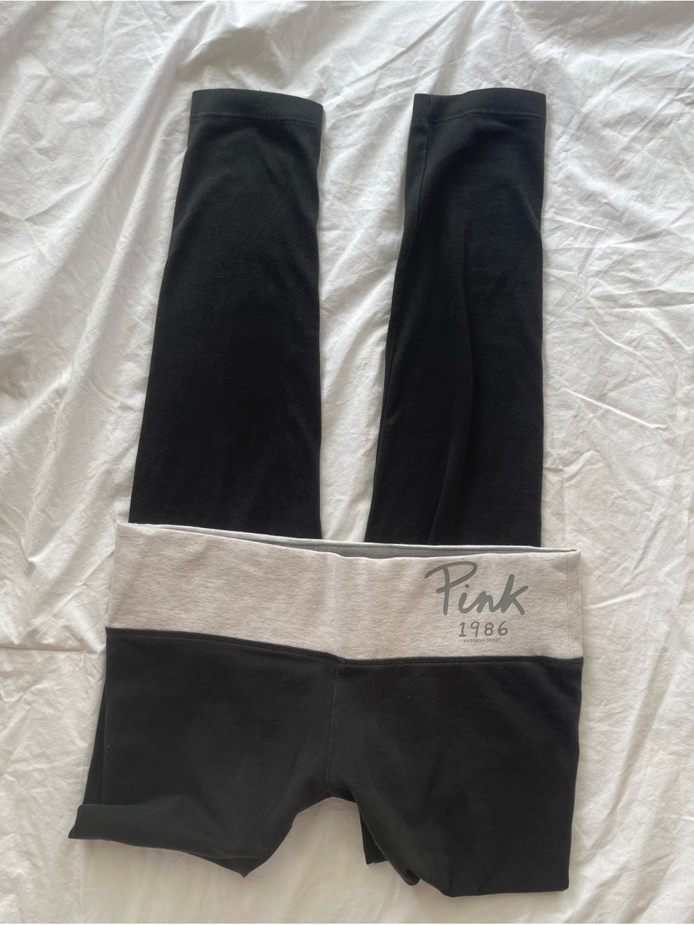 Victoria's Secret PINK Black Leggings with Cream Waistbandi